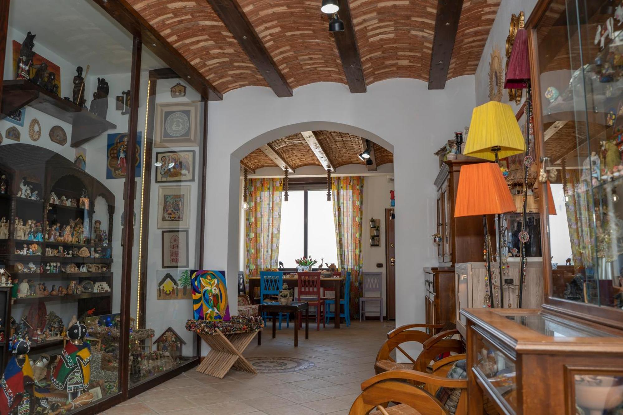 Lala Salama San Leone Exteriér fotografie